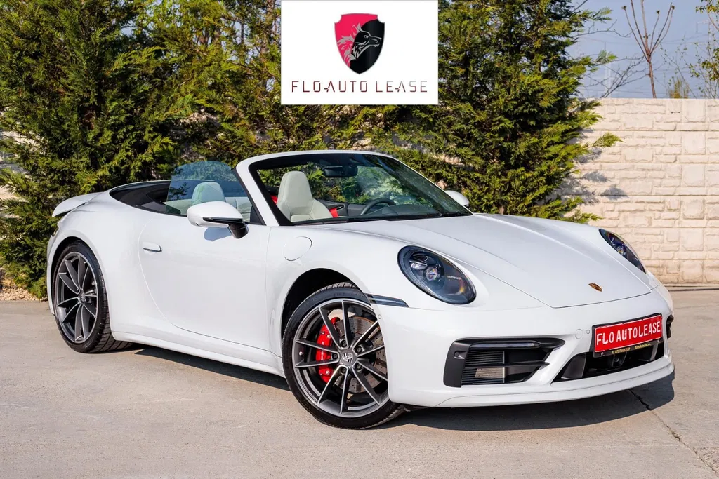 Fotografie: 2023 Porsche 911