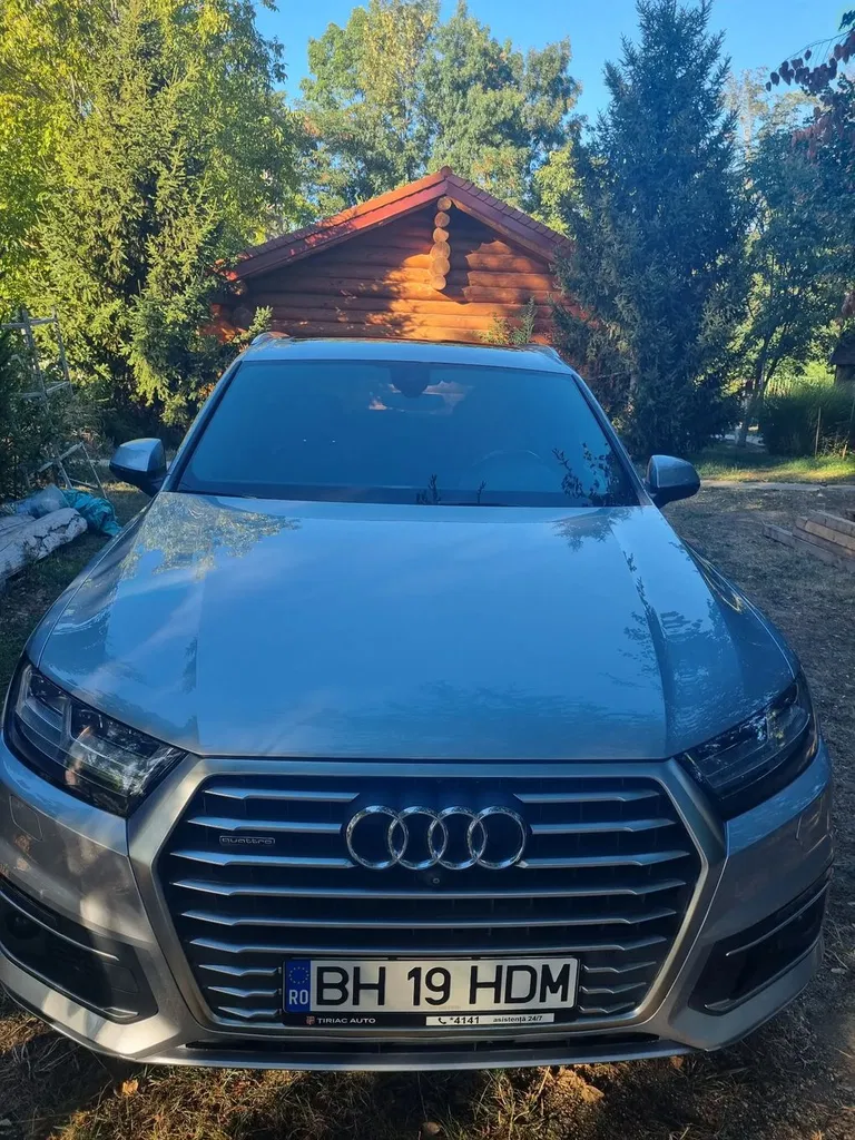 Fotografie: 2018 Audi Q7