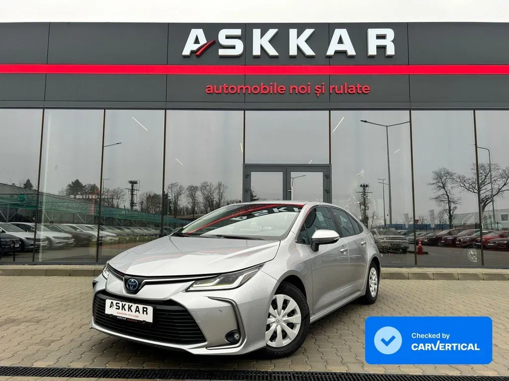 Fotografie: 2022 Toyota Corolla