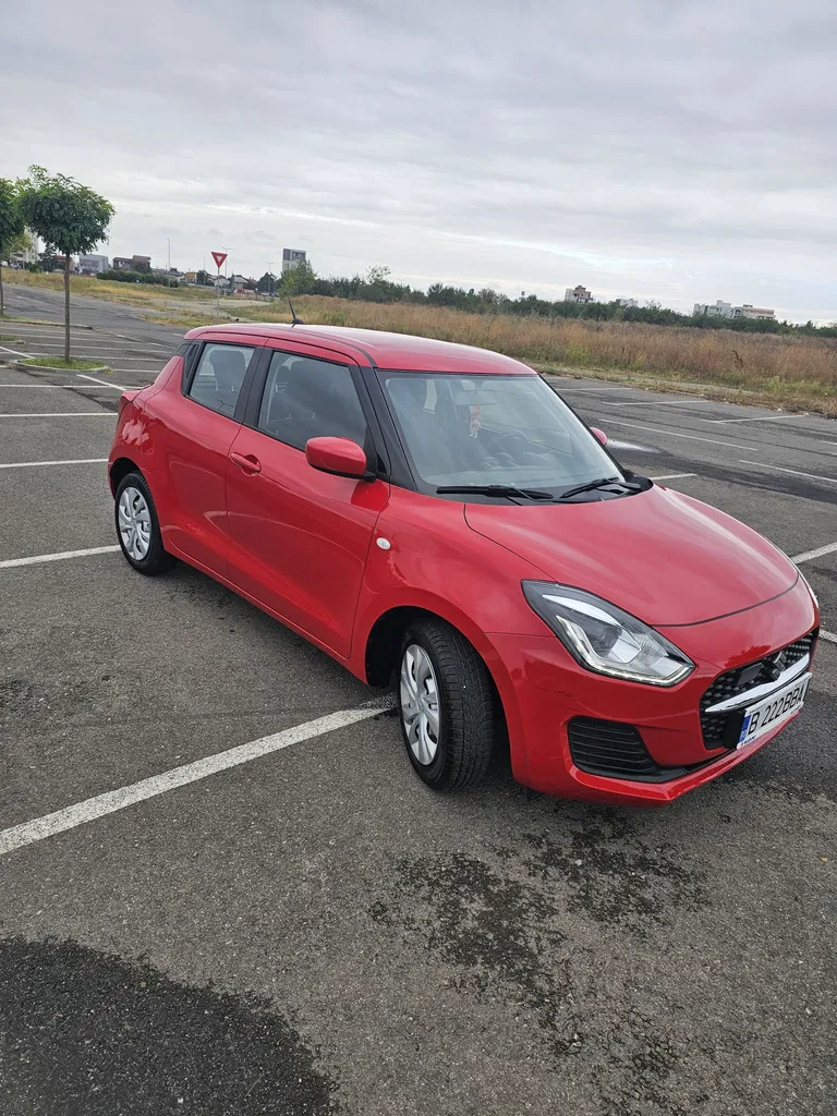 Fotografie: 2024 Suzuki Swift