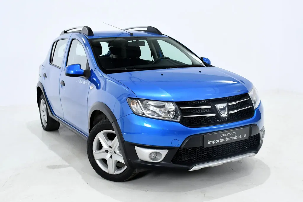 Fotografie: 2014 Dacia Sandero Stepway