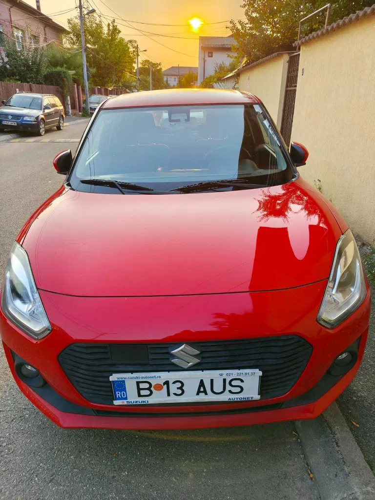 Fotografie: 2017 Suzuki Swift