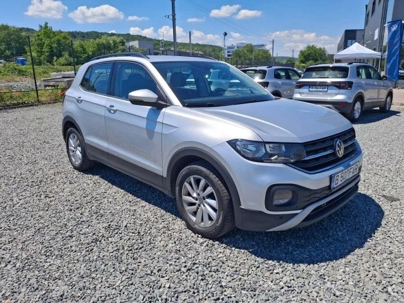 Fotografie: 2023 Volkswagen T-Cross