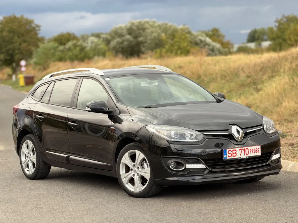 Fotografie: 2016 Renault Megane