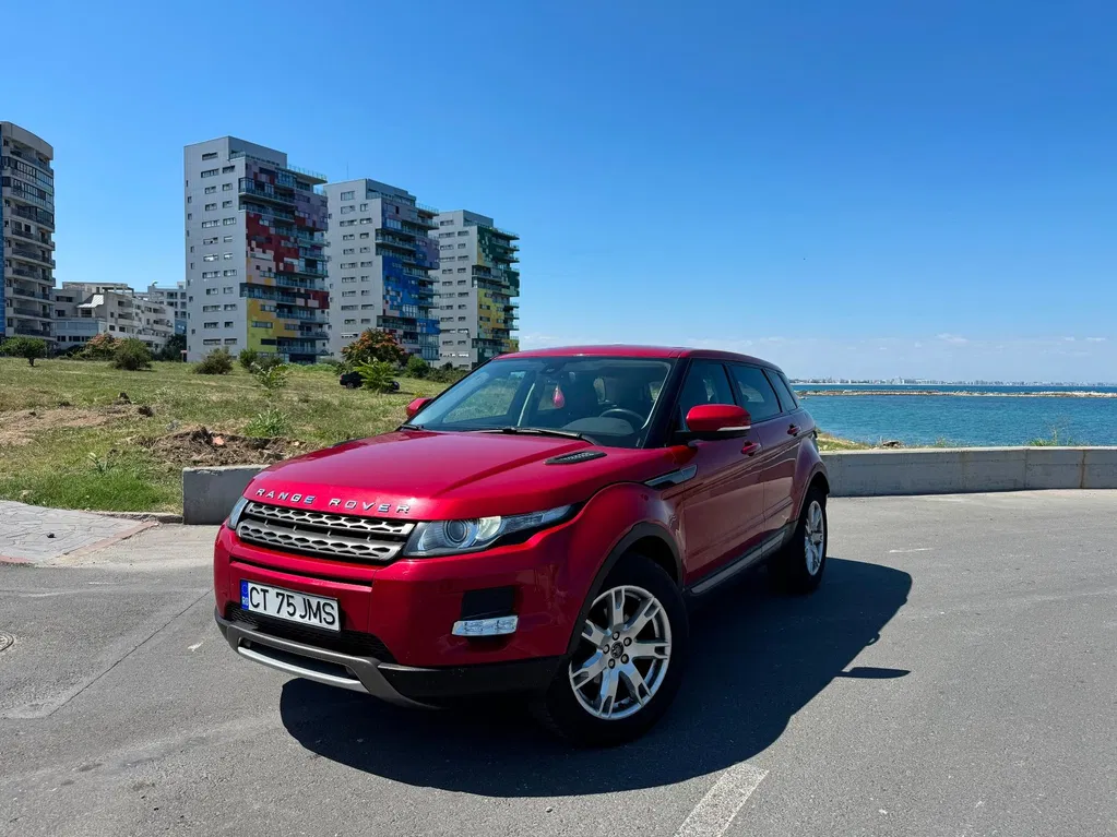 Fotografie: 2011 Land Rover Range Rover Evoque