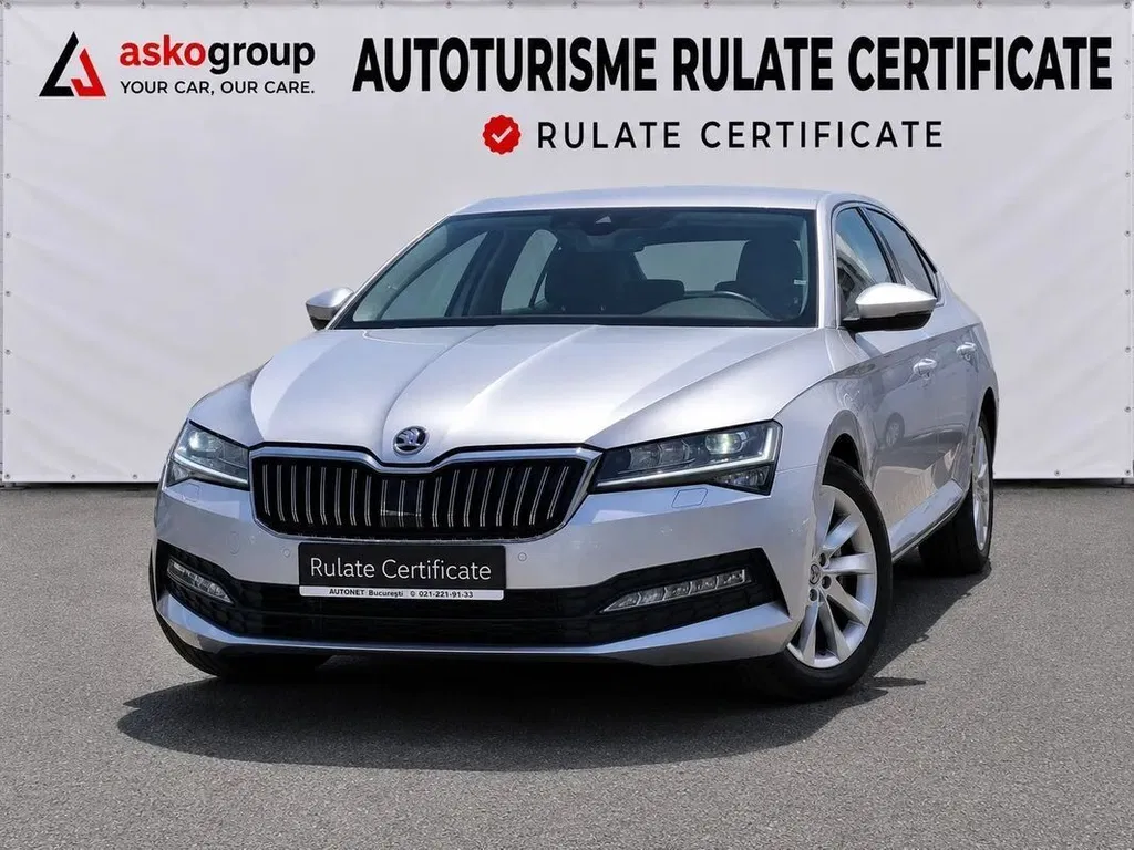 Fotografie: 2023 Skoda Superb