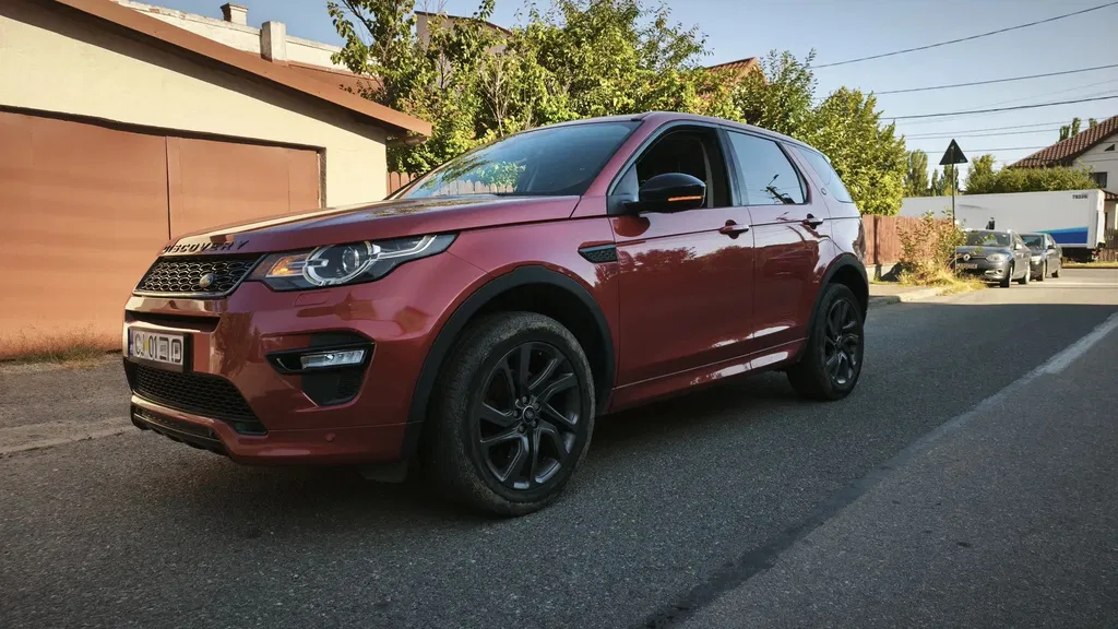 Fotografie: 2017 Land Rover Discovery Sport