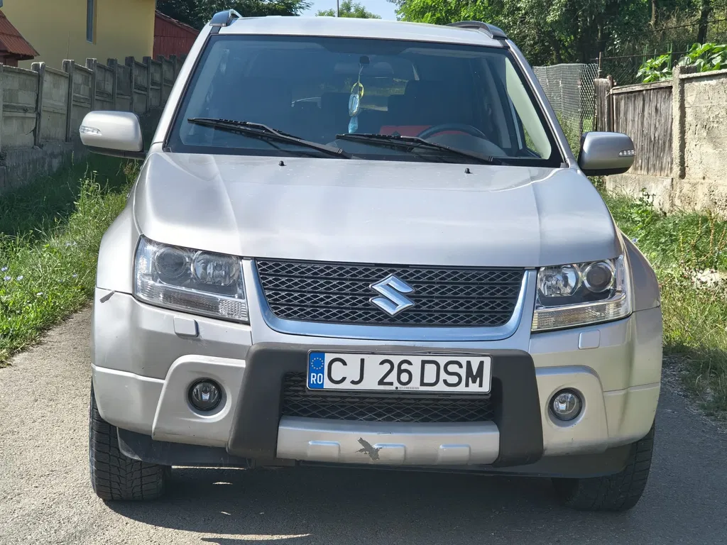 Fotografie: 2010 Suzuki Grand Vitara